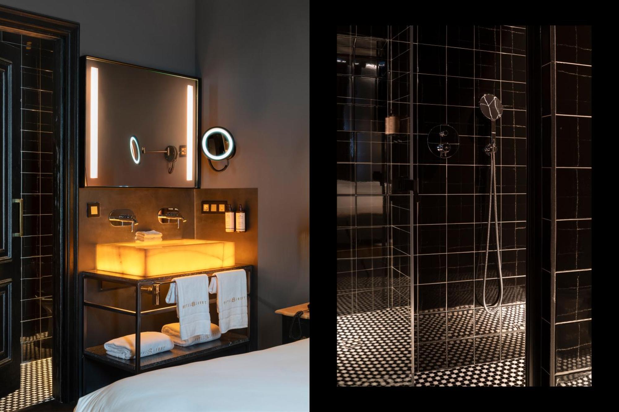 Hotel Lobby เซบีญา ภายนอก รูปภาพ Bathroom
